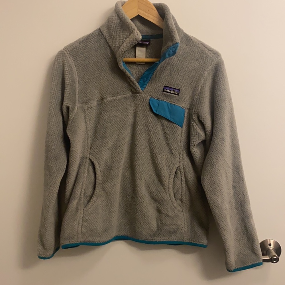 Gray Patagonia snap pullover - Picture 2 of 4